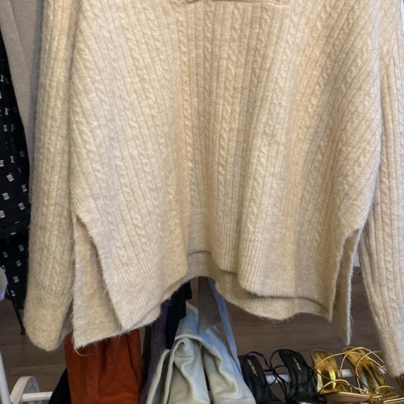 Zara Cream Jumper - Picture 3 of 3